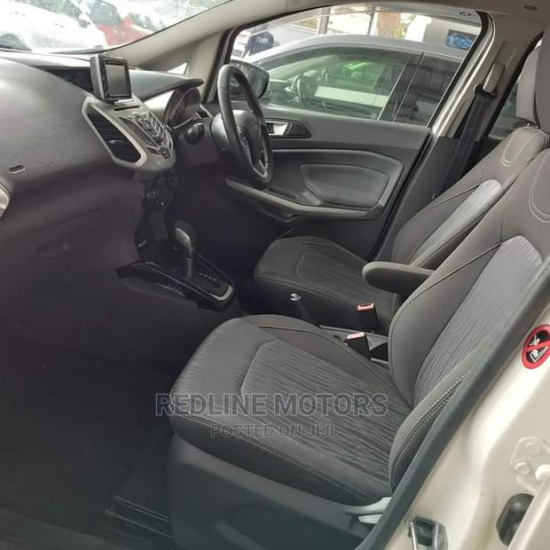 White Ecosport 2016 - Ford's Compact SUV Packed with Features!