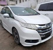 2016 Honda Odyssey 2.4 Absolute 2WD Pearl - Spacious and Reliable for sale