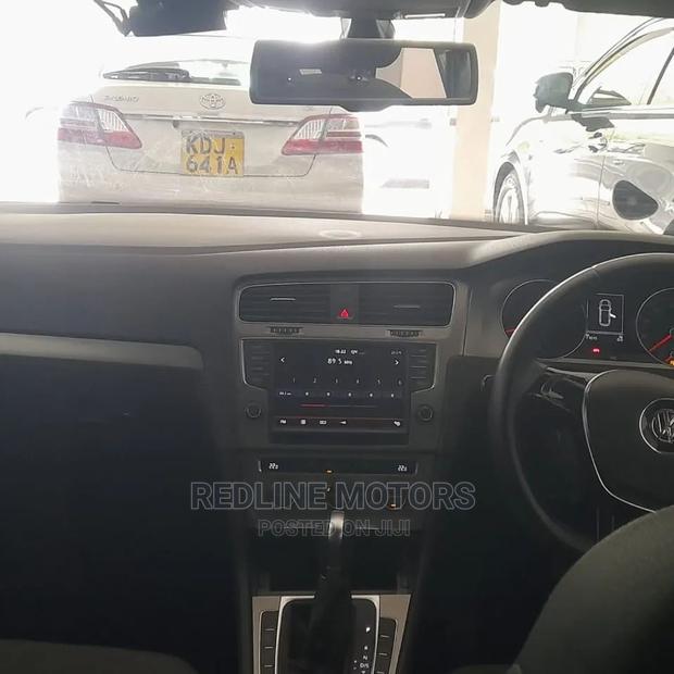 2016 Silver Golf Variant - Volkswagen Golf