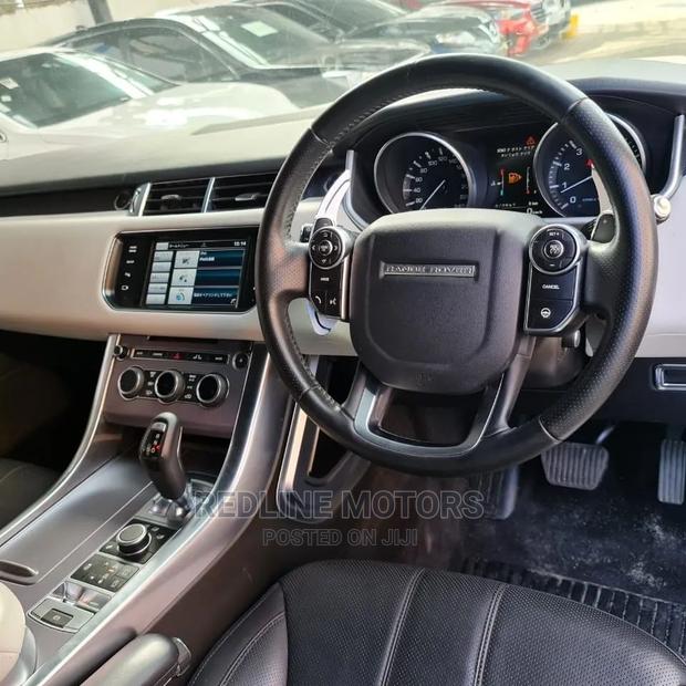 2016 Land Rover Range Rover Sport - Pearl Edition - Premium Off-Road Vehicle