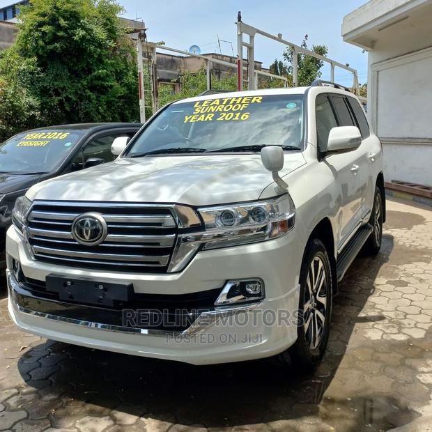 2016 Toyota Prado in Off-White - Premium 4x4 SUV with Off-Road Cap