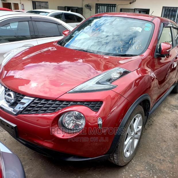 Red 2016 Nissan Juke: Compact SUV with Modern Design