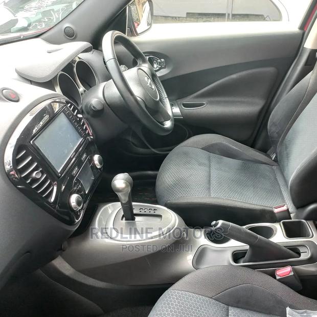 Red 2016 Nissan Juke: Compact SUV with Modern Design