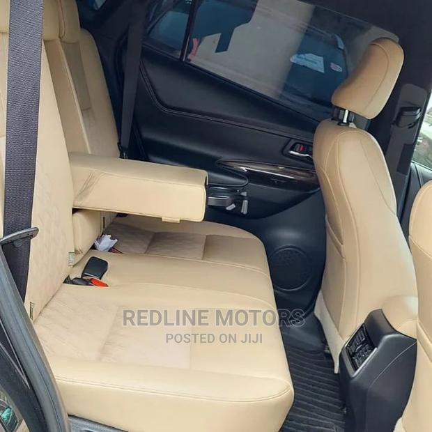 New Toyota Harrier 2018 in Black: Affordable Luxury Awaits