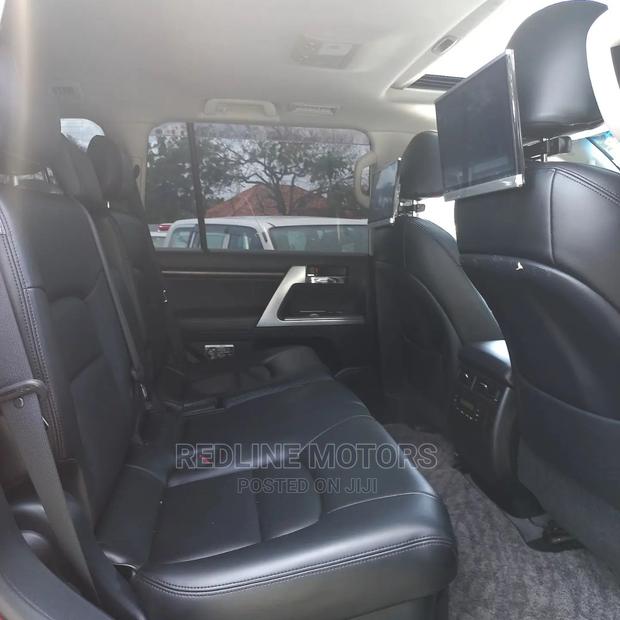 Red 2016 Toyota Land Cruiser Prado: Ultimate Off-road Experience