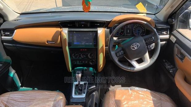 2016 Toyota Fortuner Silver: Affordable Luxury and Off-Road Capability