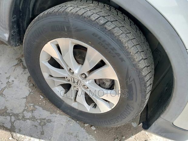 Silver Honda CR-V 2016 - Used Vehicle for Sale