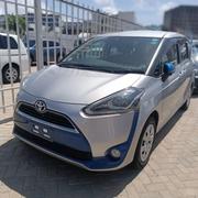 2016 Toyota Sienta Silver: Luxurious Minivan at a Great Price for sale