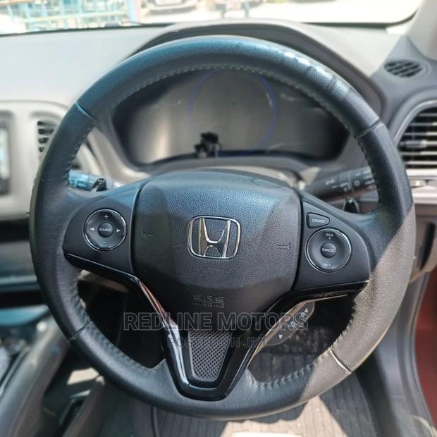 2016 Honda Vezel Red: Luxury SUV for Everyday Use
