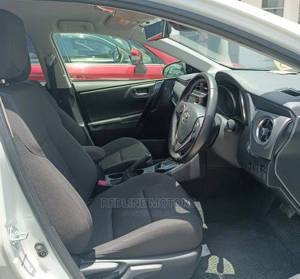 2016 Toyota Auris in Pearl - Affordable Luxury and Performance
