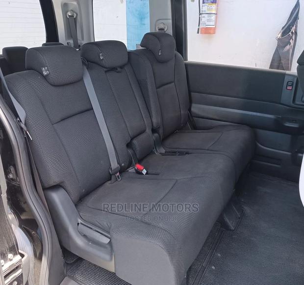 Matt Black Honda Stepwgn 2016: Used SUV Available