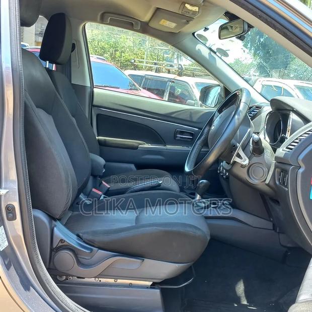Gray 2016 Mitsubishi RVR: Reliable Compact SUV for Your Family