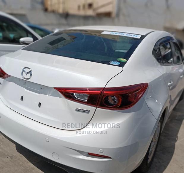 2016 Mazda Axela - Stylish White Hatchback