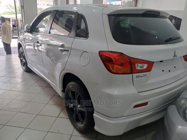 White Mitsubishi RVR 2016 - Premium Compact SUV with Powerful Performance