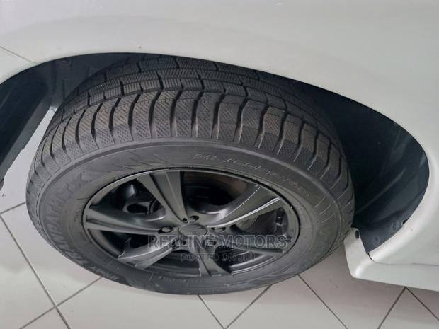 White Mitsubishi RVR 2016 - Premium Compact SUV with Powerful Performance