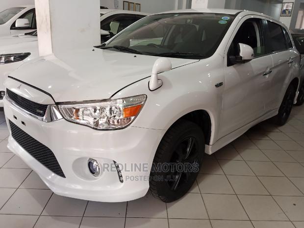 White Mitsubishi RVR 2016 - Premium Compact SUV with Powerful Performance
