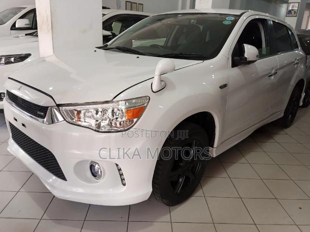White Mitsubishi RVR 2016 - Premium Compact SUV with Powerful Performance