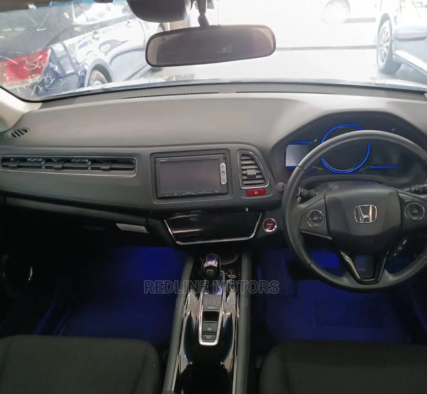 2016 Honda Vezel SUV Gray - Pre-owned with Low Mileage