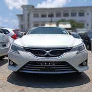 Luxurious 2016 Toyota Mark X Pearl: Redefine Your Drive for sale