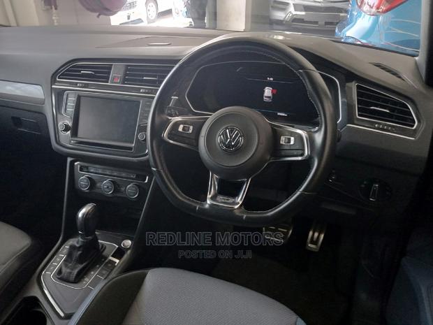 Black Volkswagen Tiguan 2017 - Stylish SUV Available