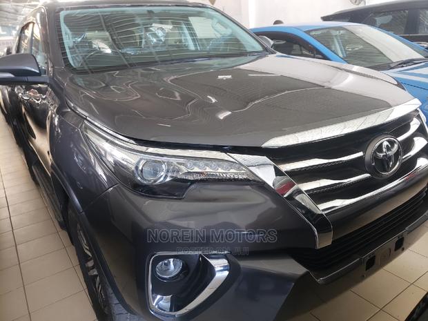 2016 Toyota Fortuner Gray - Off-Road Vehicle