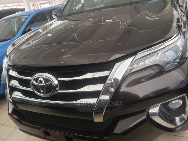 New 2016 Toyota Fortuner - Stylish Gray SUV - Best Deals