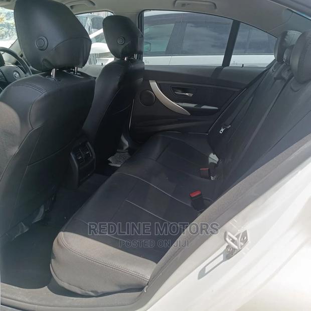 2016 BMW 520i Luxury Sedan - Pearl White