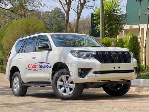 2018 Toyota Land Cruiser Prado 2.8 - White, Powerful, Off-Road SUV