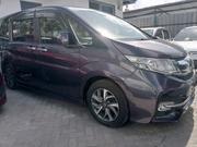 2017 Honda Stepwgn in Purple: Luxury & Comfort for Less for sale