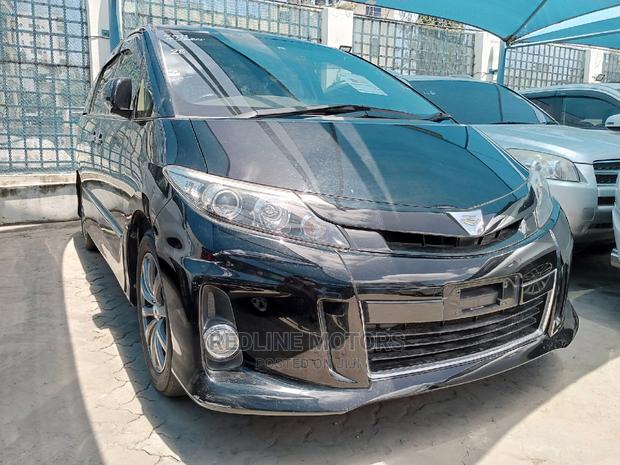 2016 Toyota Estima - Black Edition: High-quality Minivan