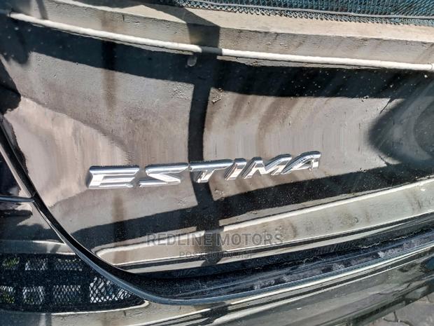 2016 Toyota Estima - Black Edition: High-quality Minivan