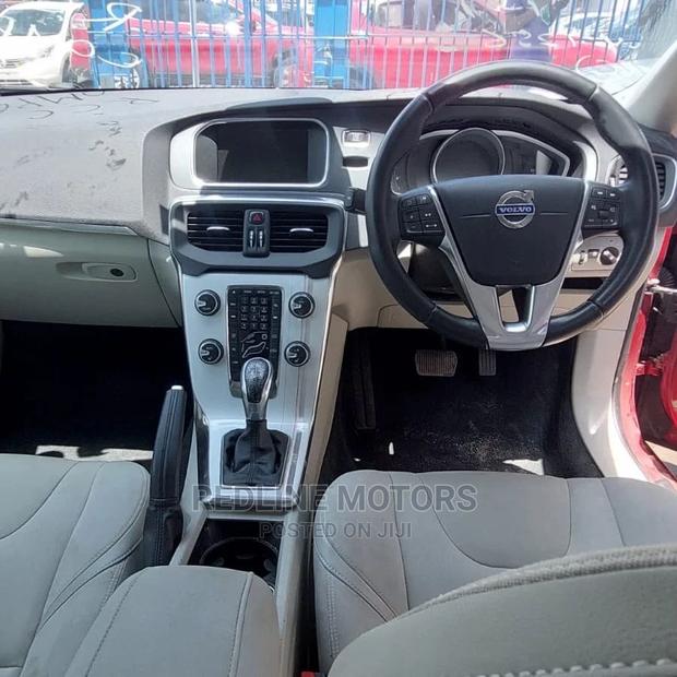 2016 Volvo V40 Red: Sophisticated Hatchback on Offer