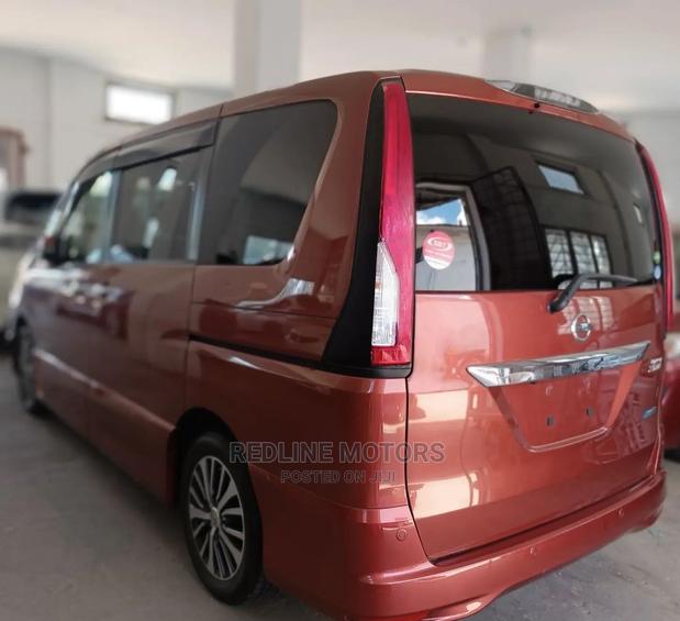 2016 Nissan Serena Red: Premium MPV for Sale