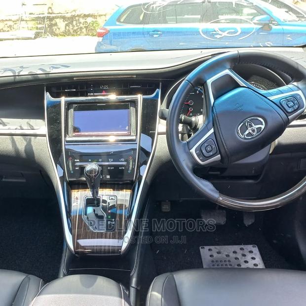 Pearl Edition 2017 Toyota Harrier - Spacious and Stylish SUV