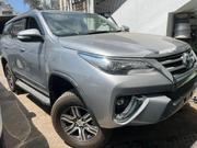 2016 Toyota Fortuner in Silver - Powerful and Stylish SUV for Sale for sale