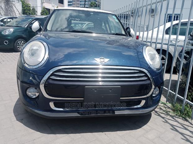 2016 Mini Cooper Blue: A Compact Car with a Big Personality!