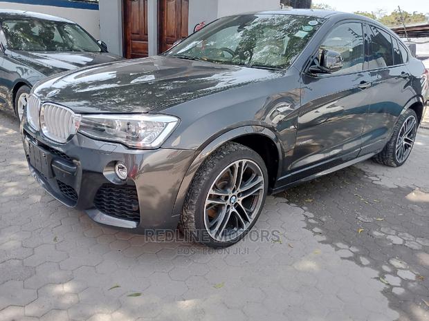 Used BMW X4 xDrive28i 2016 - Brown Color, Excellent Condition