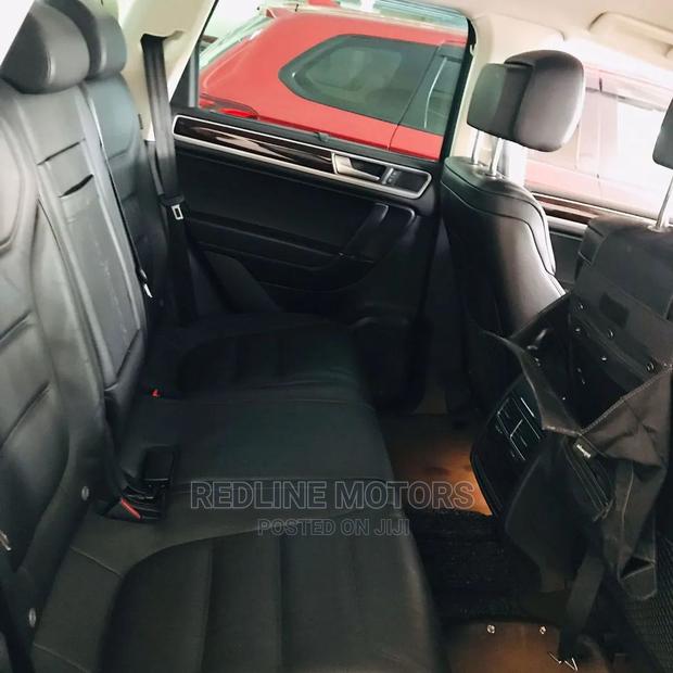 2016 Volkswagen Touareg in Brown: High-Quality SUV Available Now
