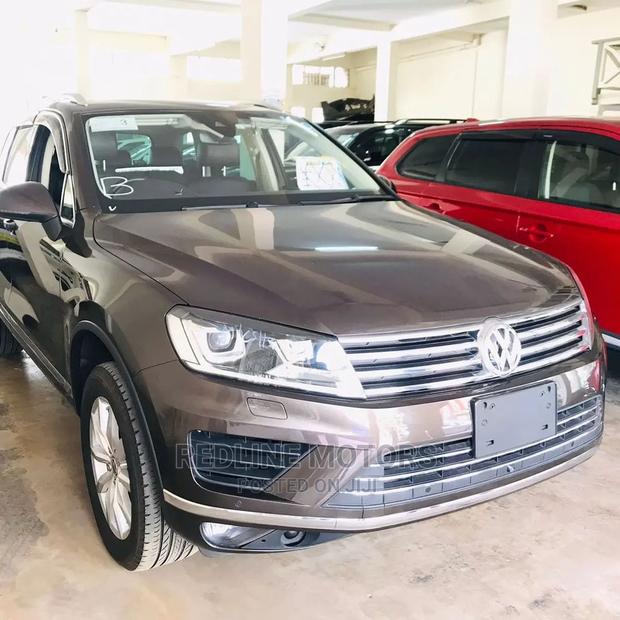 2016 Volkswagen Touareg in Brown: High-Quality SUV Available Now