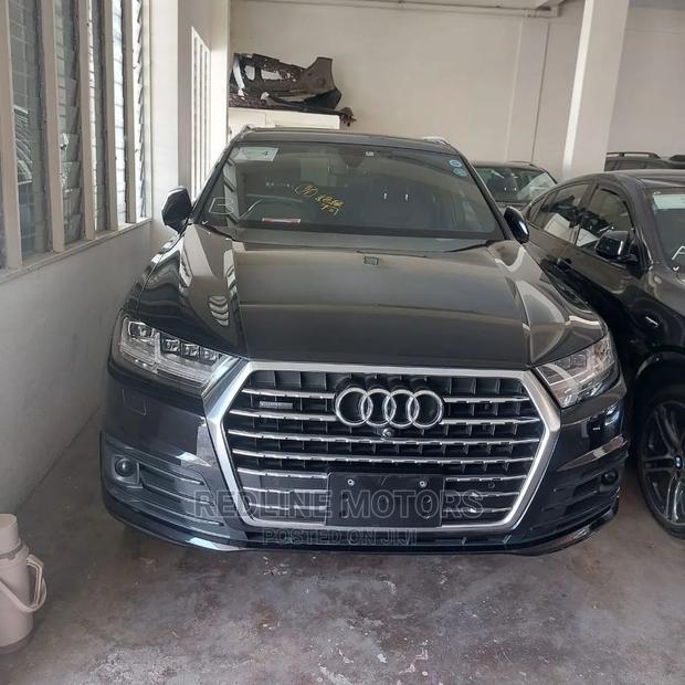 Black Luxury 2017 Audi Q7 3.0T Premium AWD Quattro