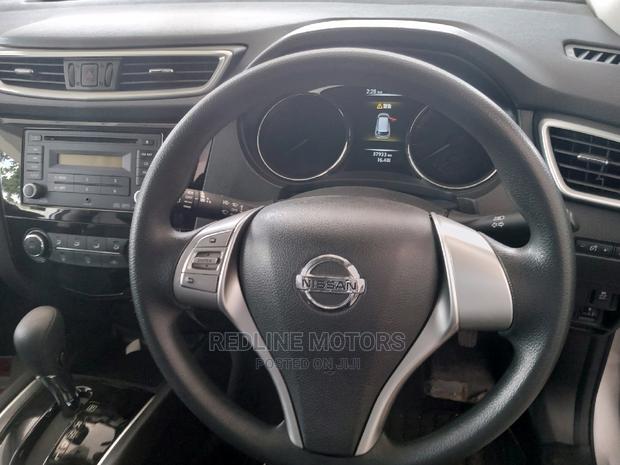 2016 Nissan X-Trail Silver: Adventure and Comfort Combined