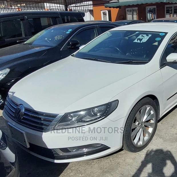 Audi A4 Quattro 2.0T 2016 Silver - Luxury Sedan with Quattro All-Wheel Drive