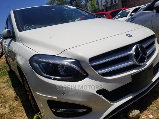 2015 Mercedes-Benz B-Class Silver Edition: Premium Used Car Offer