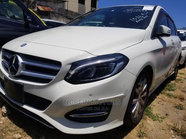 2015 Mercedes-Benz B-Class Silver Edition: Premium Used Car Offer
