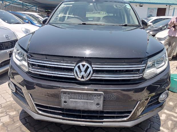 Volkswagen Tiguan 2.0T S AWD 4MOTION Black 2017 - Luxury SUV at Great Price