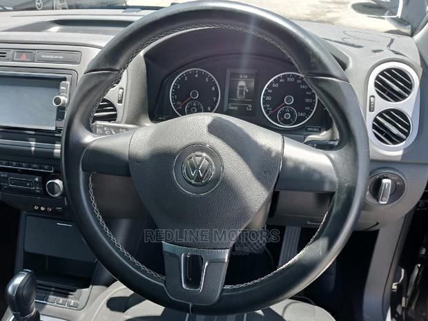 Volkswagen Tiguan 2.0T S AWD 4MOTION Black 2017 - Luxury SUV at Great Price