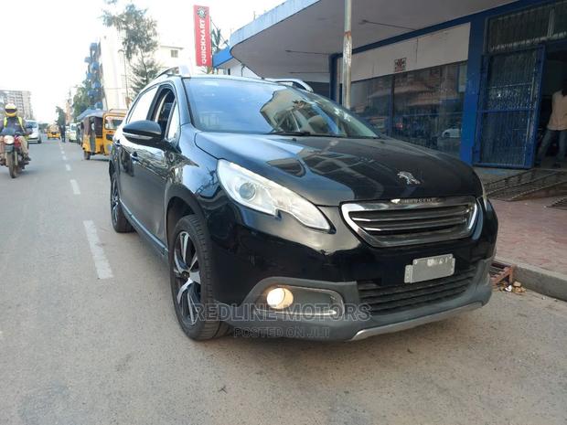 Black Peugeot 2008 2016 - Compact SUV for the Style-Conscious