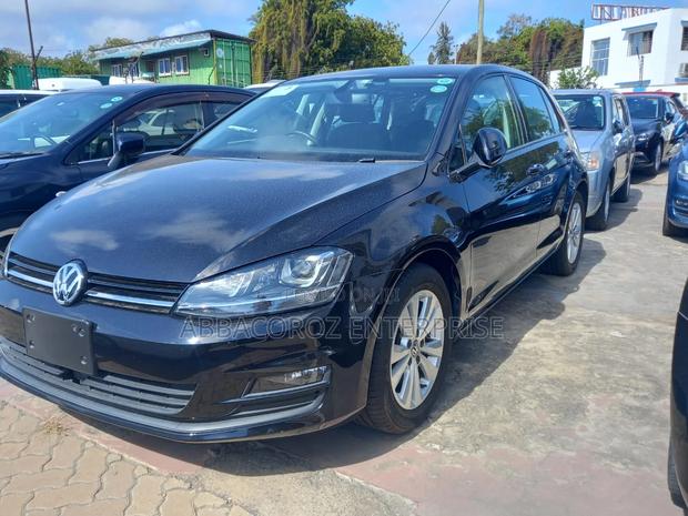 Volkswagen Golf 2015 Blue