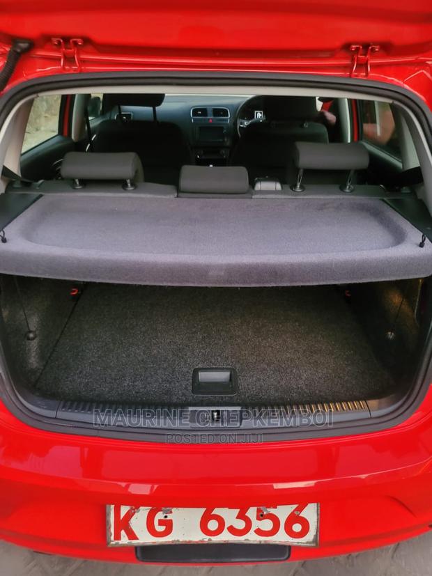 Volkswagen Polo 2015 Red