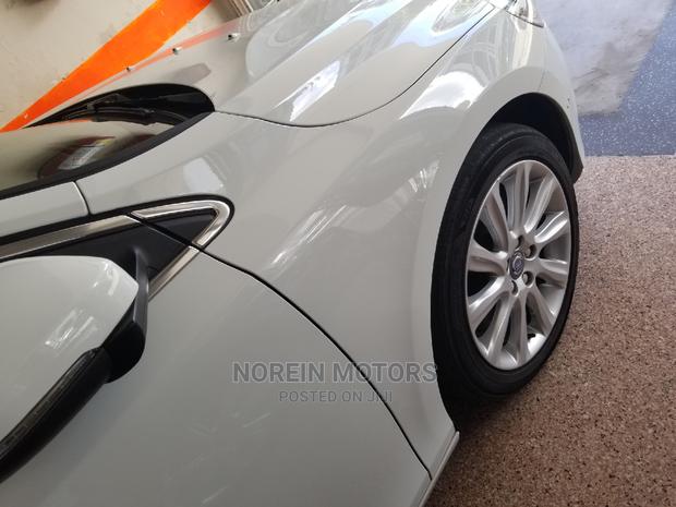 2015 Volvo V40 T5 AWD White Used Car Available